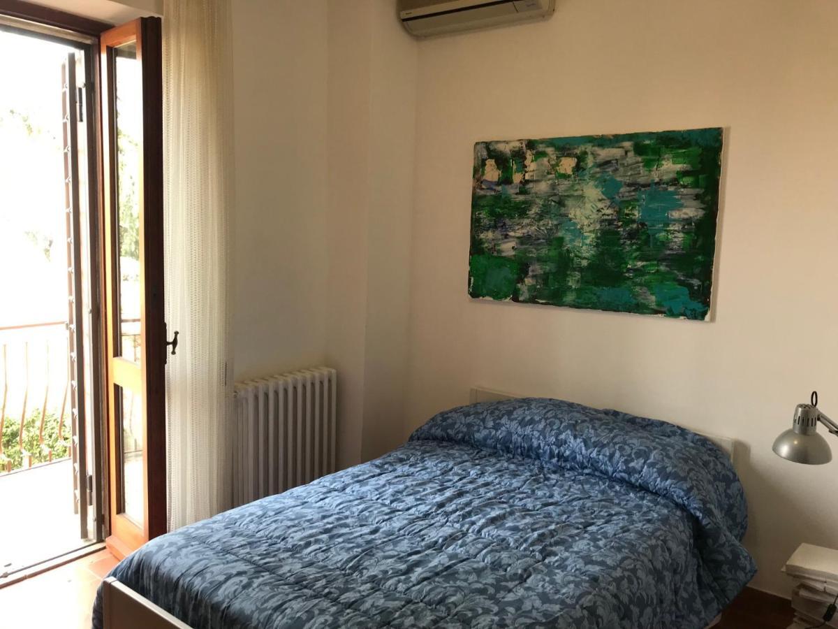 ホテルLa Casa Delle Sirene アッシジ エクステリア 写真